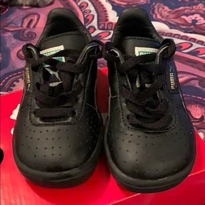 Infants size 4 pumas